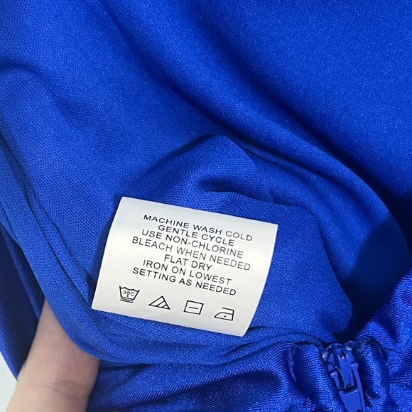 Windsor Martha Formal Satin Mermaid Long Dress /Size XS - Picture 8 of 10